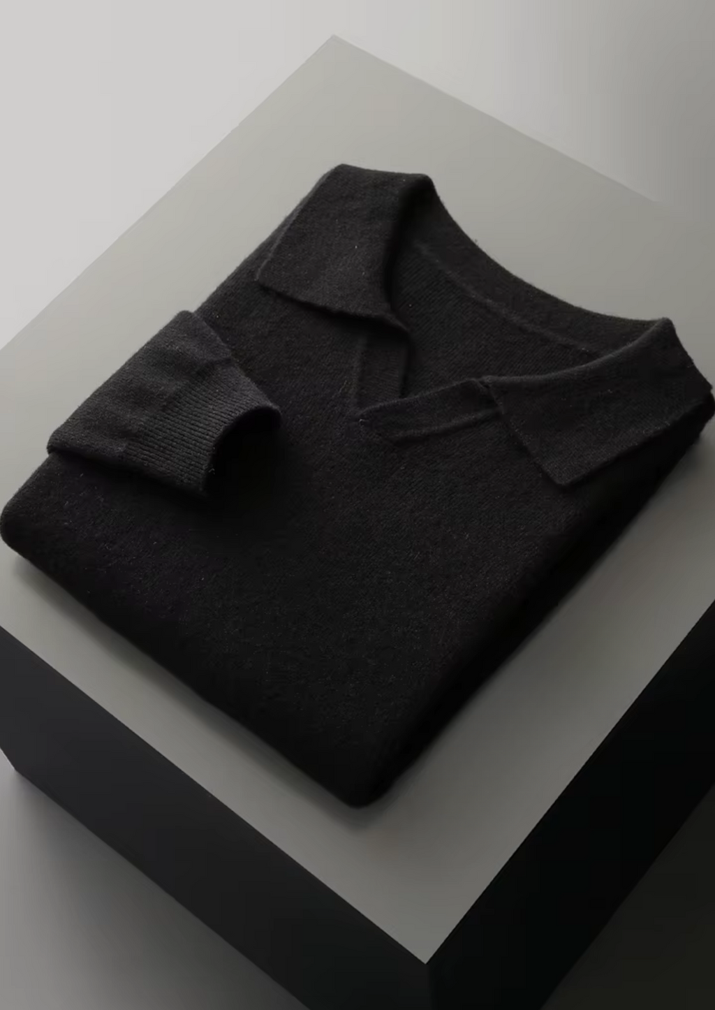 NOBA WOOL RIBBED BUTTONLESS POLO